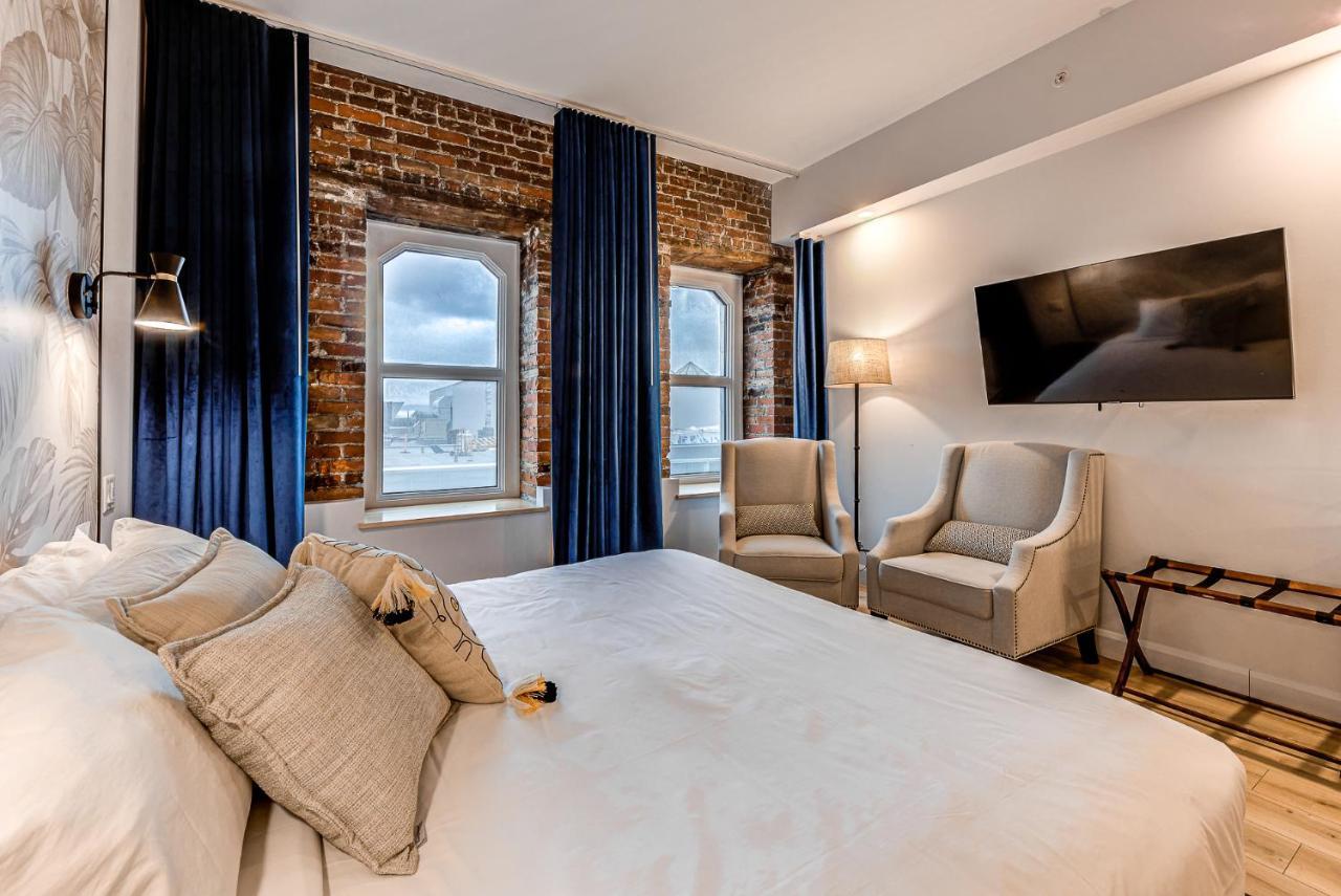 Touristique ▐ 335 Saint Joseph E▐ * Quebec City